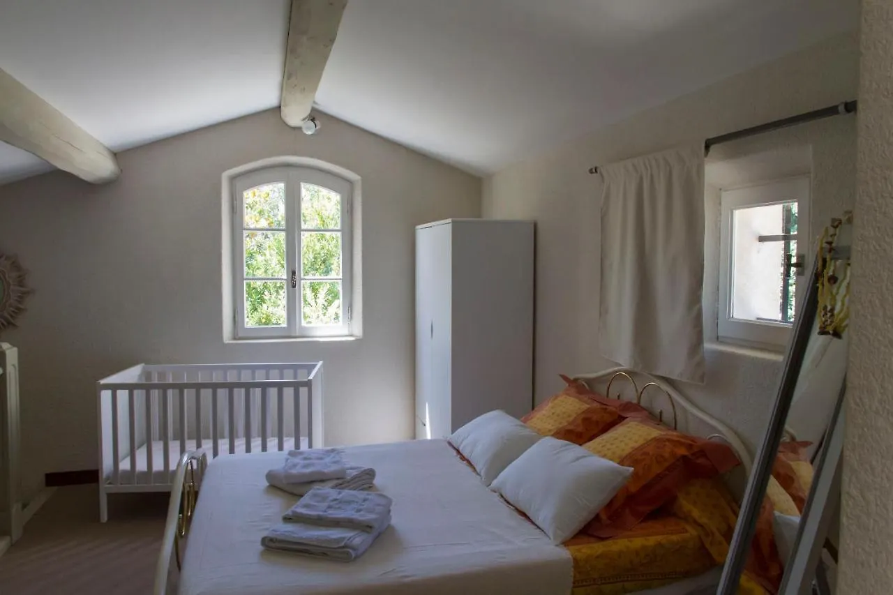Maison de campagne au charme provençal Saint-Rémy-de-Provence 0*,